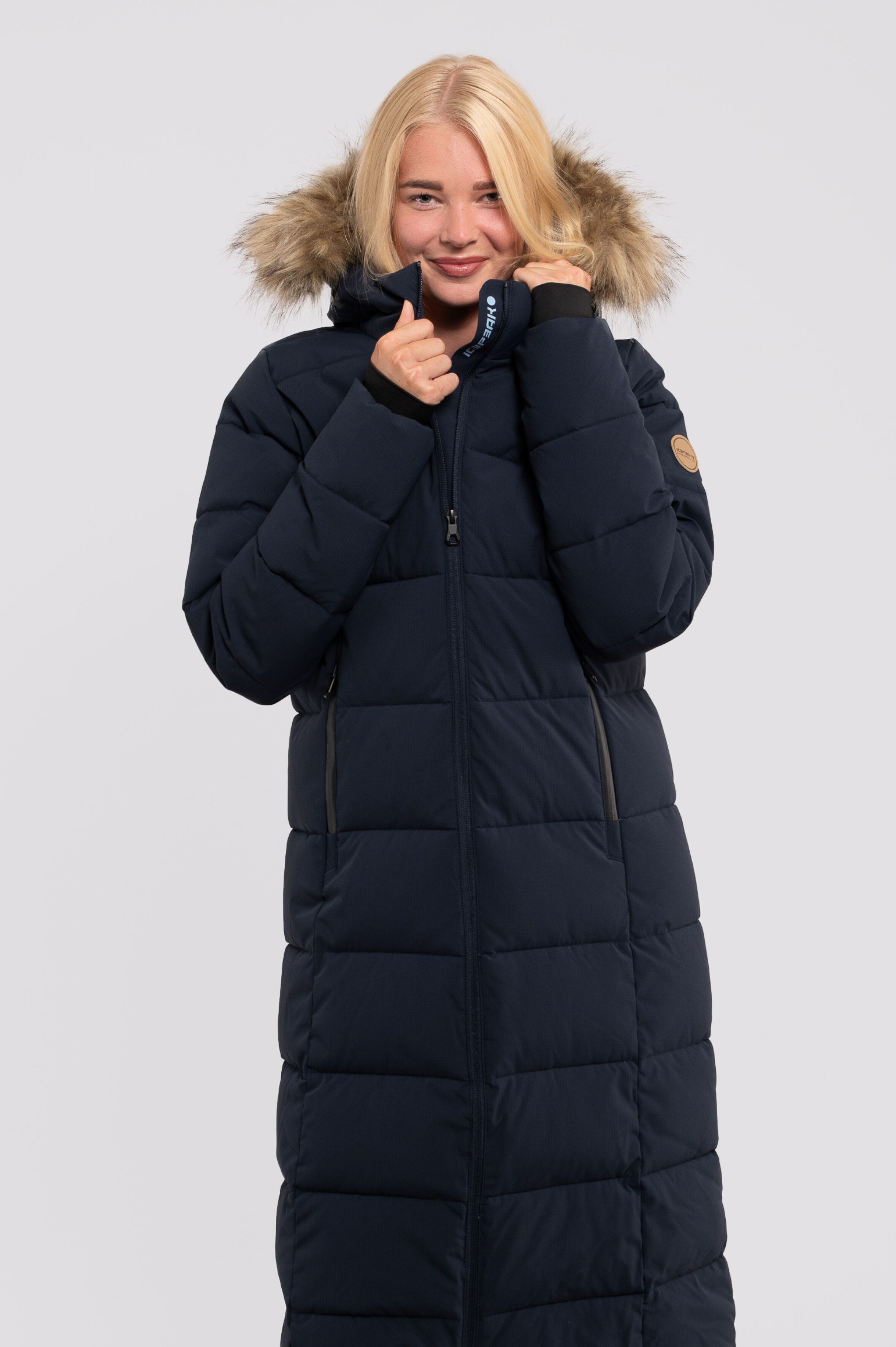 Luhta sportswear company icepeak top